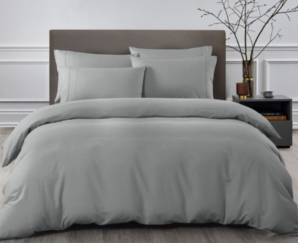 Bed sheet set